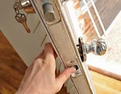 Golden Locksmith Services Olney, MD 301-804-9442 Golden Locksmith Services Olney, MD 301-804-9442 - 7-Lock-Changing